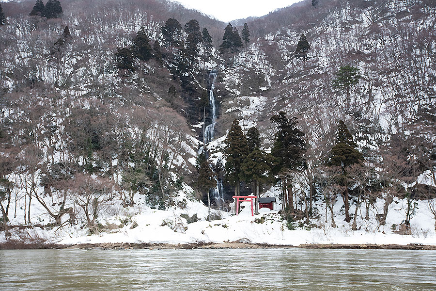 最上川 鳥居